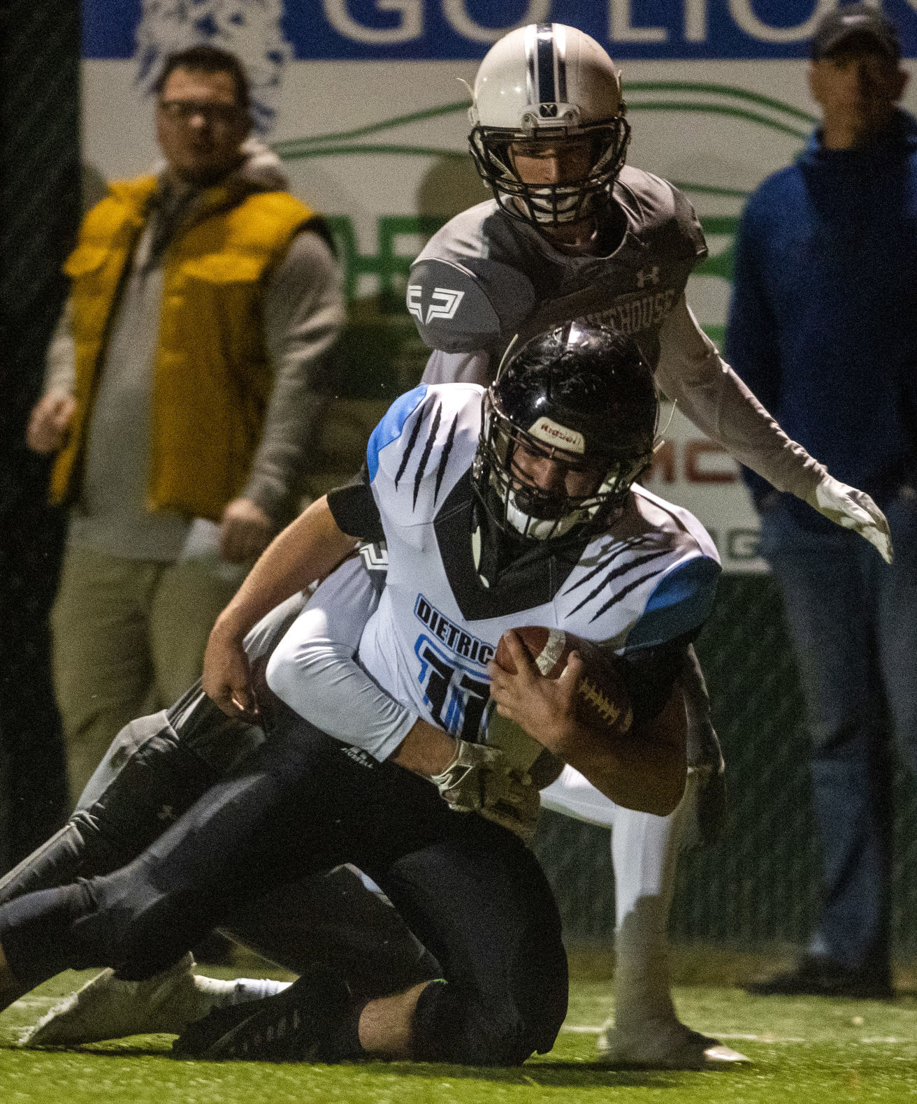 Lighthouse Christian faces Dietrich in quarterfinals